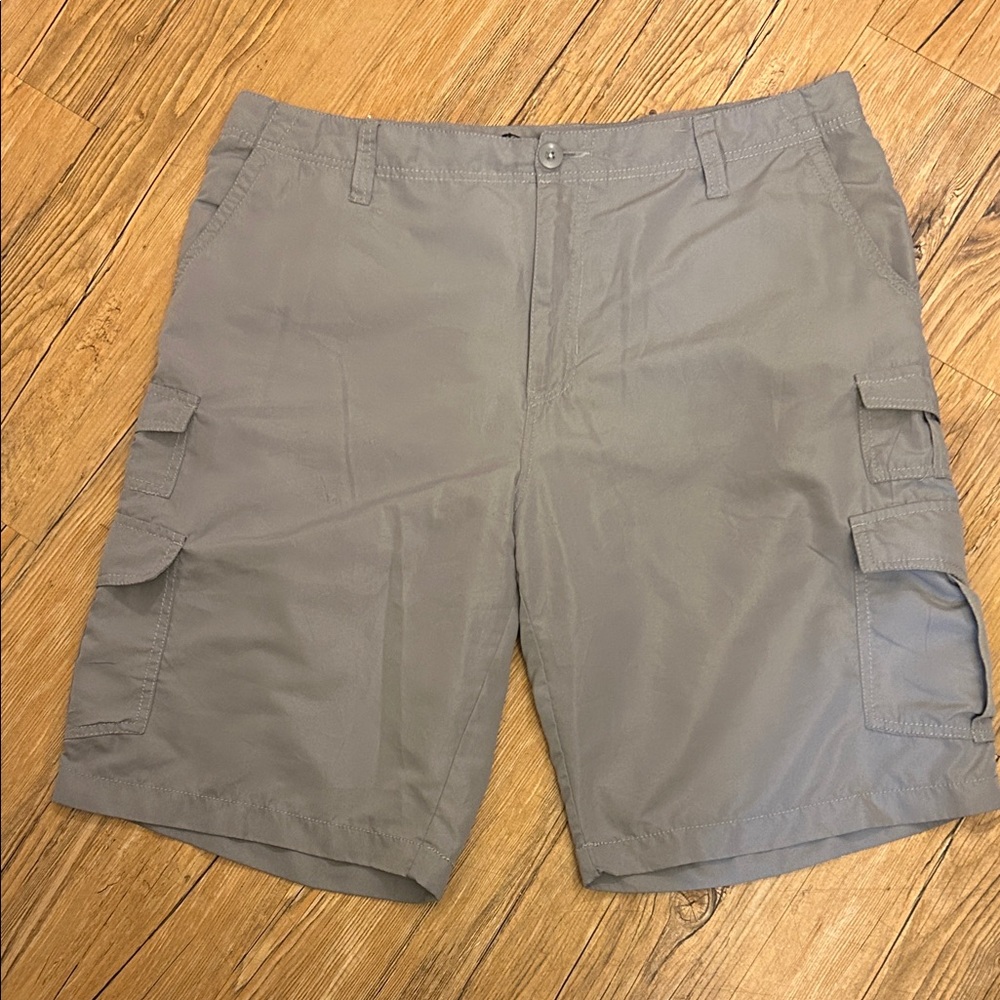 Plugg Men’s Shorts Grey Size 36